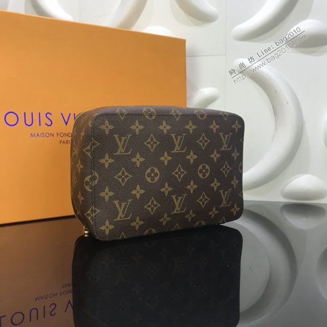 LV包包 LV新款女包 Packing Cube中號手袋 LV老花收納袋 收納盒  ydh3647